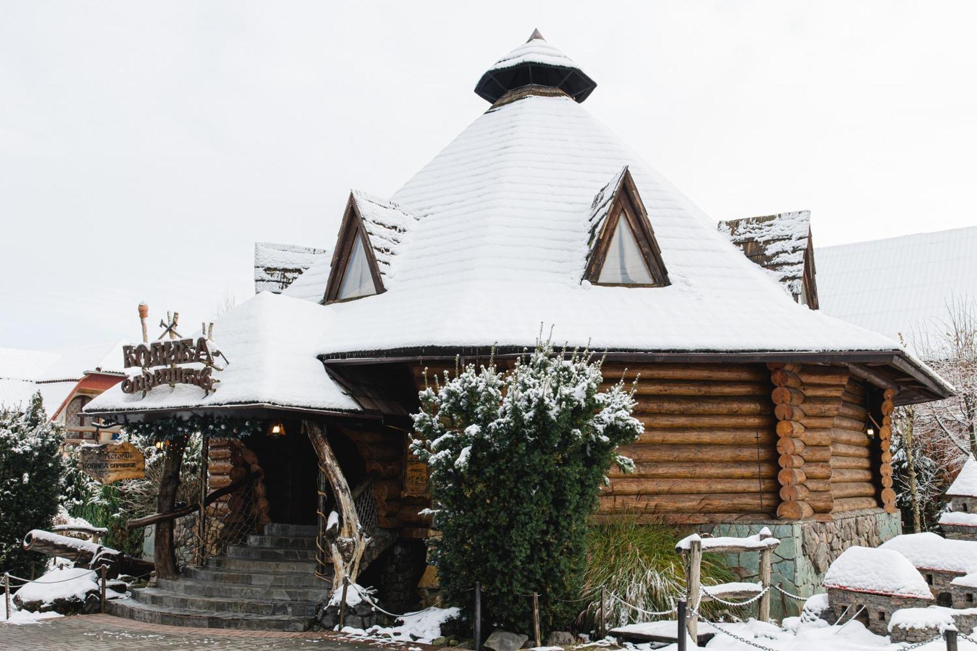Hotel Kolyba Opryshkiv Nizhneye Selishche Exterior foto