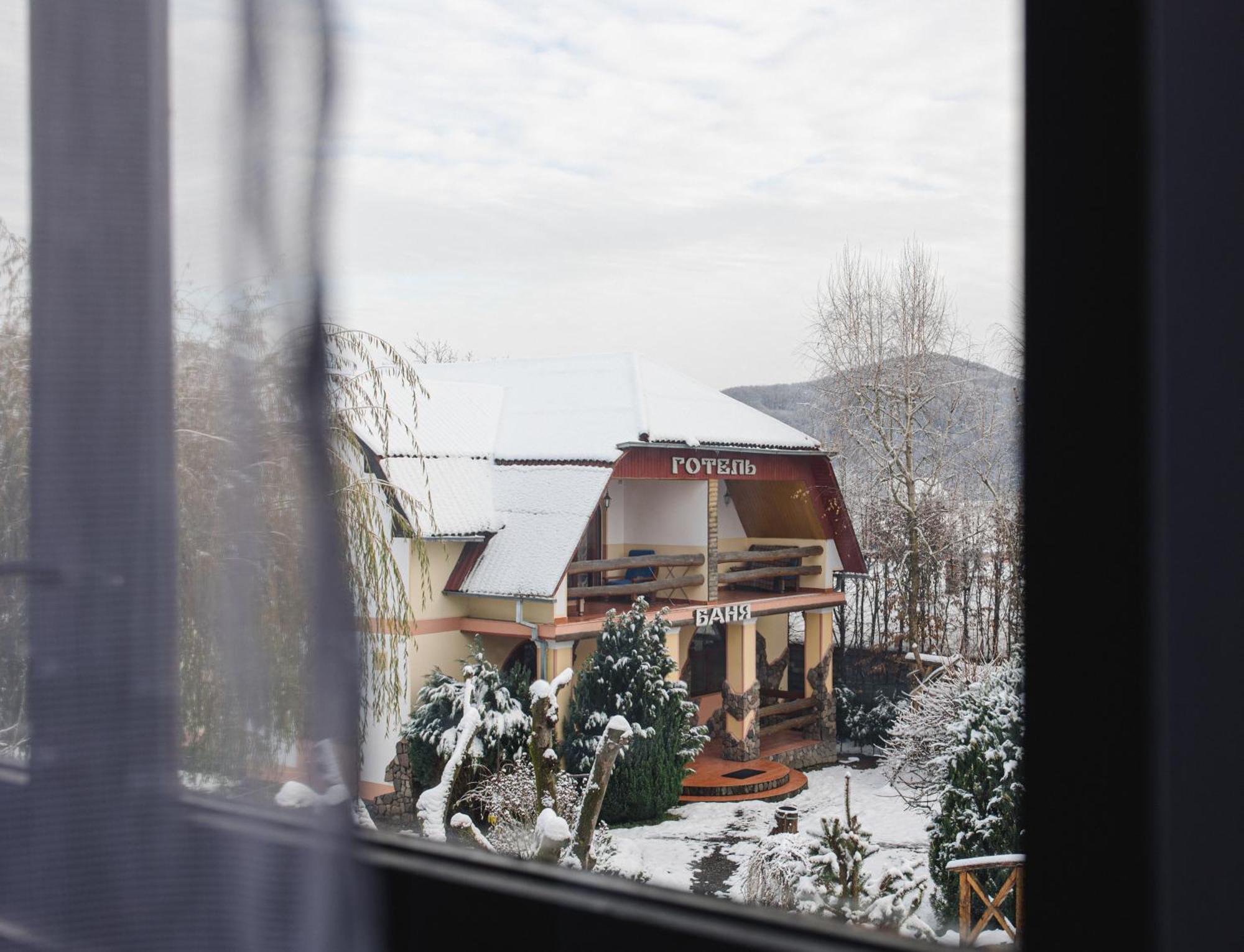 Hotel Kolyba Opryshkiv Nizhneye Selishche Exterior foto