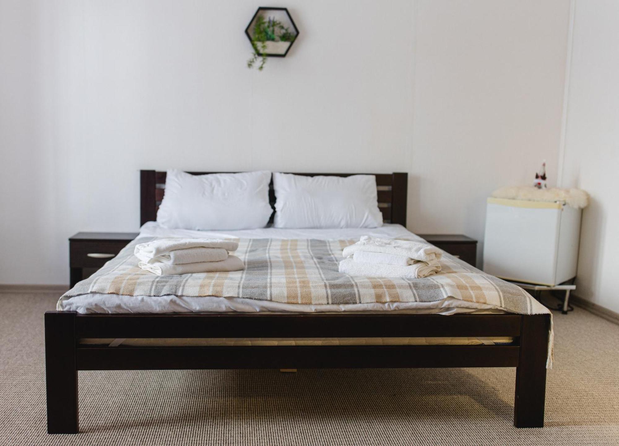 Hotel Kolyba Opryshkiv Nizhneye Selishche Zimmer foto